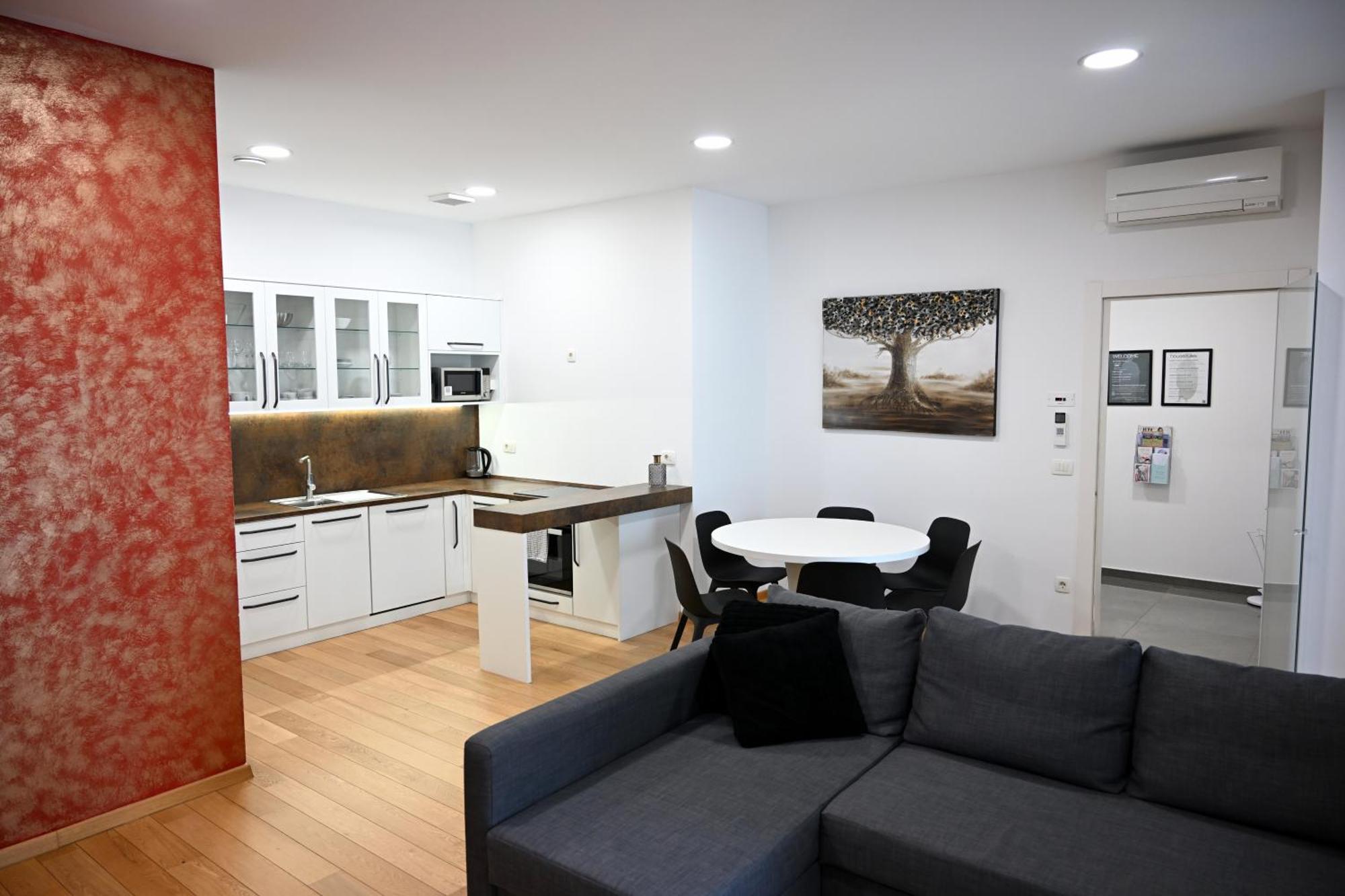 Argo Apartments Ljubljana Luaran gambar